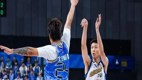 篮球赛事分析：国王与勇士对决详解